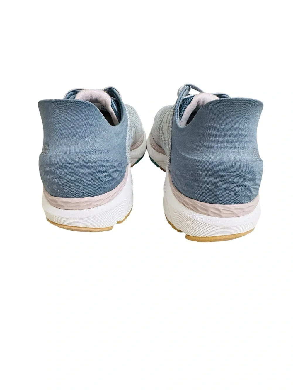 New Balance cm v13